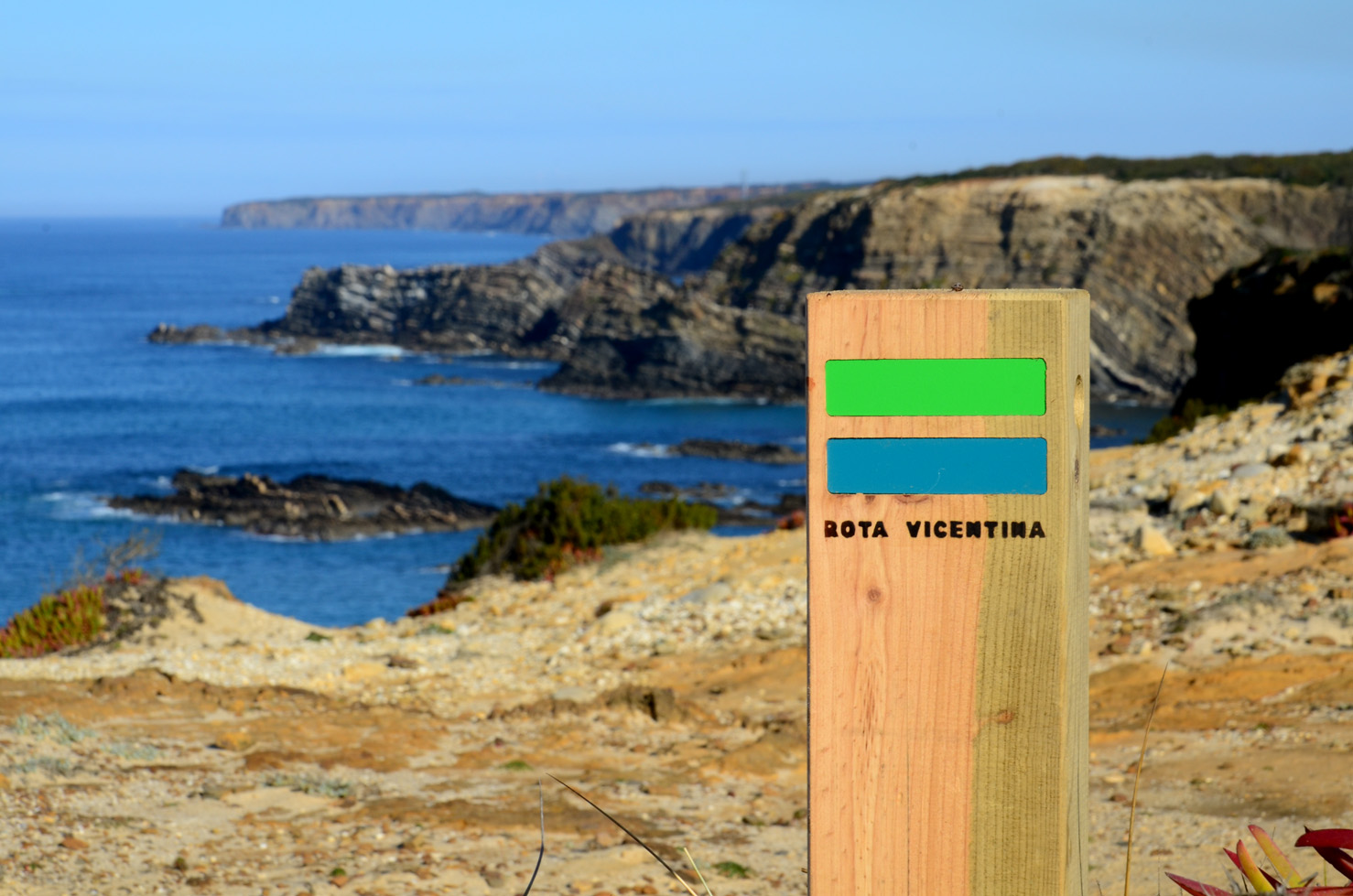 Walking the fisherman&rsquo;s trail on the Costa Vicentina with guide.